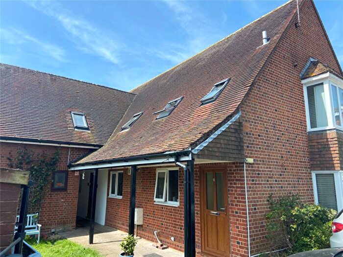 2 Bedroom Terraced House To Rent In Hamble Lane, Hamble, Southampton, Hampshire, SO31