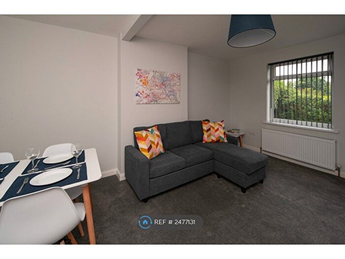4 Bedroom Semi-Detached House To Rent In Woodland Way, Bristol, BS15