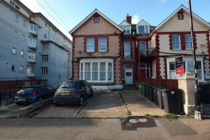 2 Bedroom Flat To Rent In Chapel Park Road, St. Leonards-On-Sea, TN37
