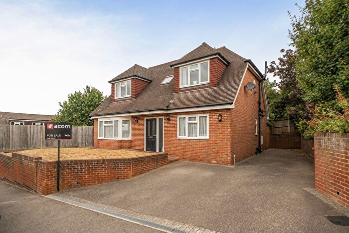 4 Bedroom Detached House For Sale In Archer Road, Chatham, Kent, ME5