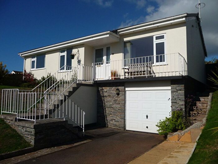 3 Bedroom Bungalow For Sale In Coombe Meadows, Chillington, Kingsbridge, TQ7