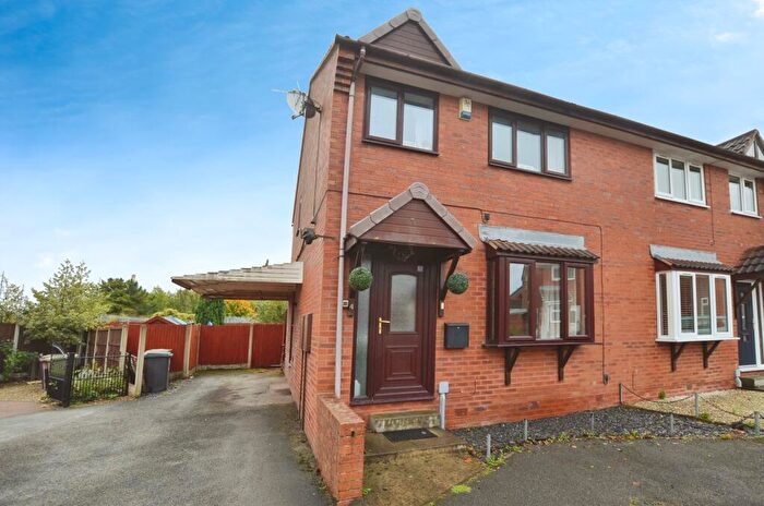 3 Bedroom Semi-Detached House For Sale In Bridge Close, Worksop, S80