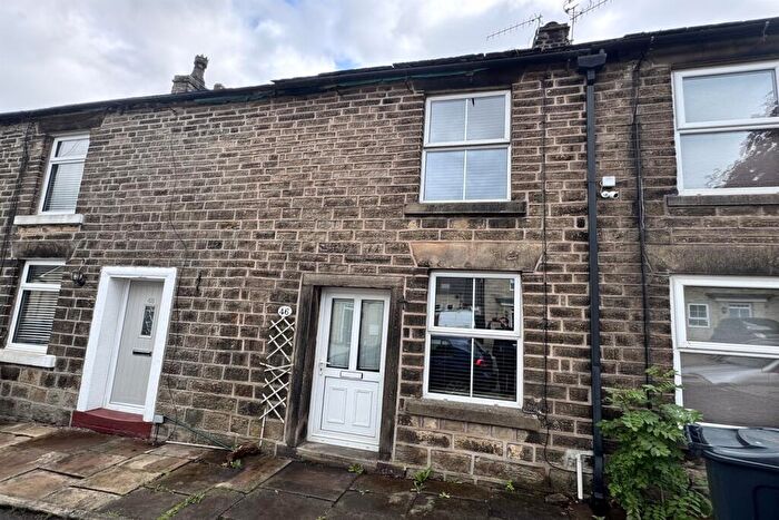 2 Bedroom Terraced House For Sale In Burrfields Road, Chapel-En-Le-Frith, High Peak, SK23