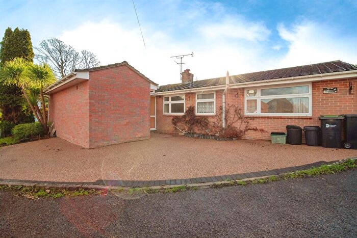 4 Bedroom Detached Bungalow For Sale In Duck Street, Wool, Wareham, BH20