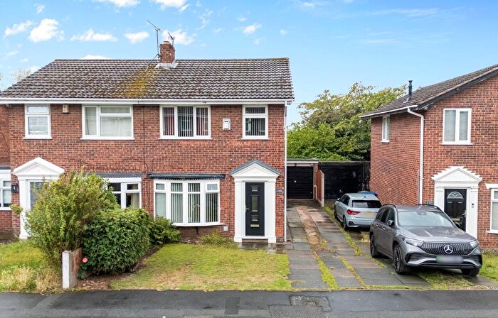 3 Bedroom Semi-Detached House For Sale In Winchester Avenue, Great Sankey, WA5