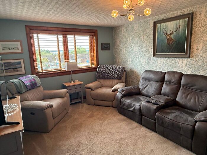 2 Bedroom End Of Terrace House For Sale In Coul Park, Alness, IV17