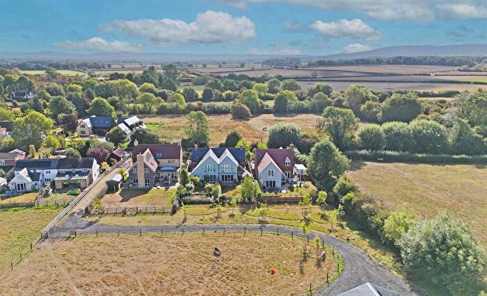 3 Bedroom Semi-Detached House For Sale In Chinnor Road, Towersey, Thame, OX9