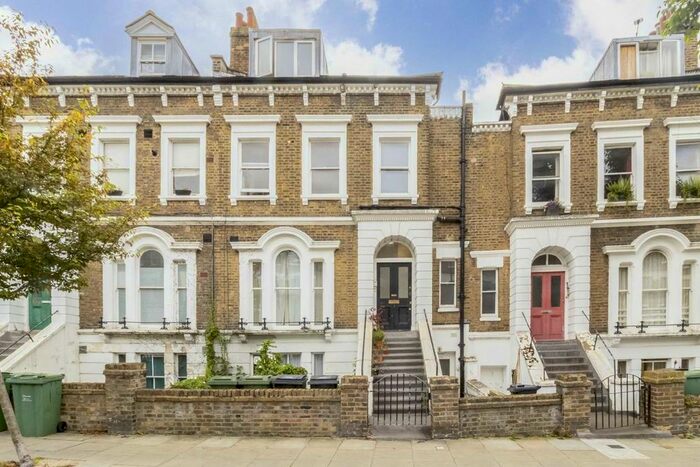 4 Bedroom Flat To Rent In Oseney Crescent, London, NW5