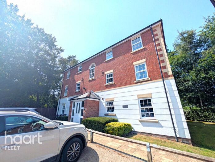 2 Bedroom Apartment To Rent In King Johns Street, Fleet, GU51