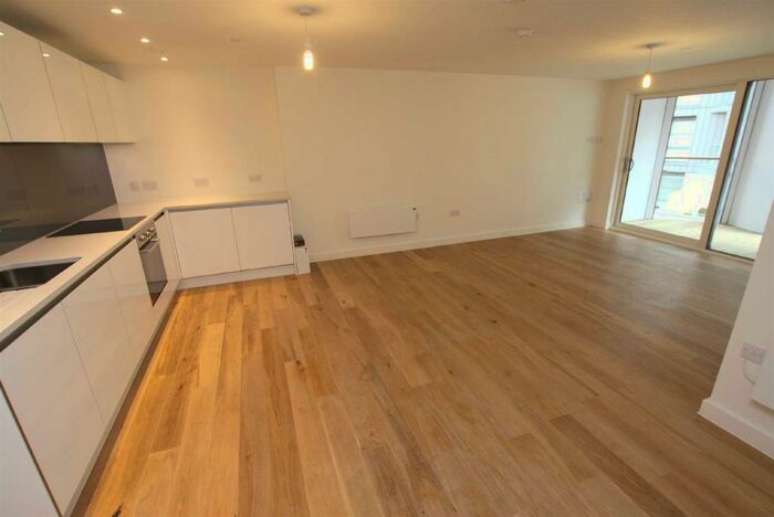 2 Bedroom Apartment To Rent In The Hatbox, New Islington, M4