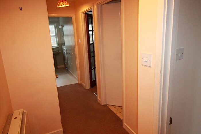 1 Bedroom Flat To Rent In Tudor Court, Godmanchester, PE29