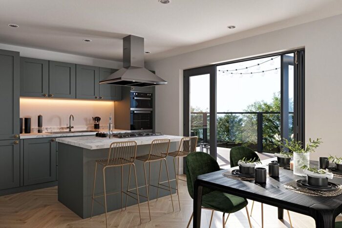 4 Bedroom Detached House For Sale In Weir Close, Tyldesley, Manchester, M29