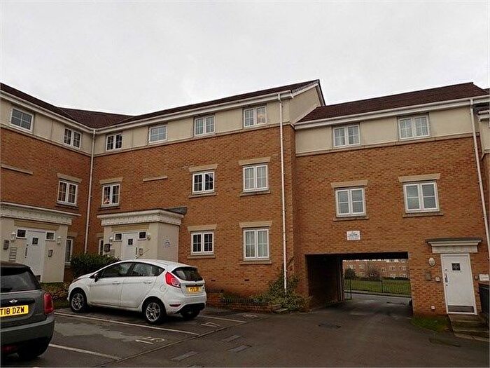 2 Bedroom Flat To Rent In Roundhouse Crescent, Worksop, S81