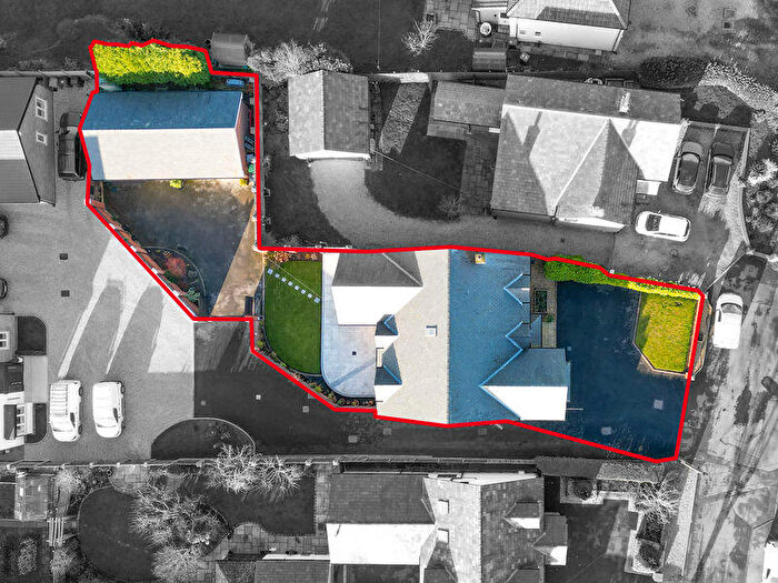 6 Bedroom Detached House For Sale In Granville Avenue, Hesketh Bank, PR4