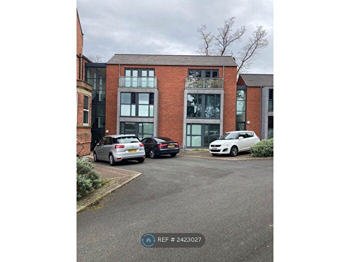 1 Bedroom Flat To Rent In Manygates Park, Wakefield, WF1