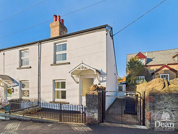 2 Bedroom Terraced House For Sale In High Street, Drybrook, GL17