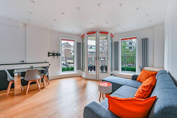 2 Bedroom Flat For Sale In Marshal Street, Soho, London, W1F