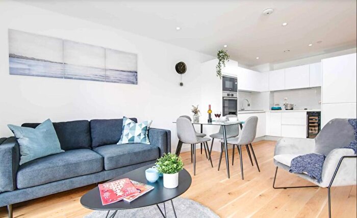 1 Bedroom Apartment To Rent In William Street, Birmingham, B15