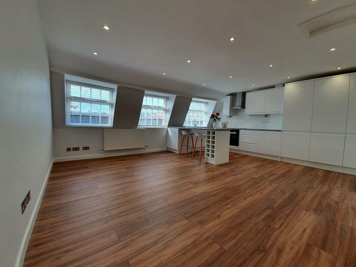 1 Bedroom Apartment To Rent In Cave Street, Bristol, BS2