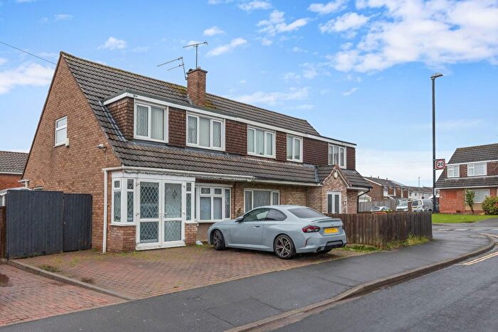 3 Bedroom Semi Detached House For Sale In Belland Drive, Whitchurch, Bristol, BS14