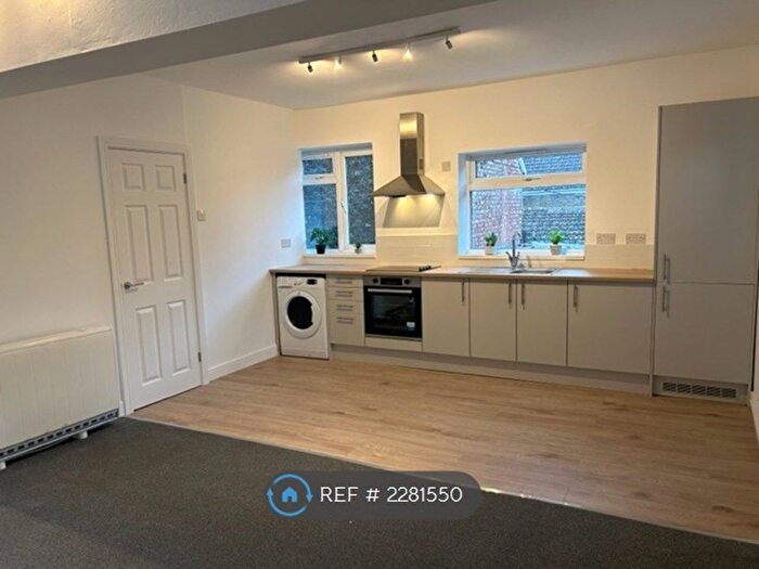 Studio To Rent In West Street, Sittingbourne, ME10