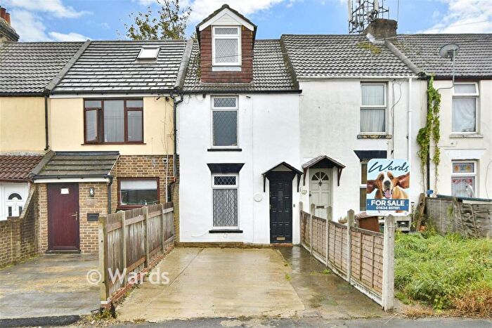 3 Bedroom Terraced House For Sale In Theodore Place, Gillingham, Kent, ME7