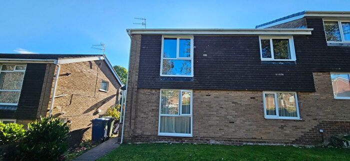 2 Bedroom Flat To Rent In Calder Walk, Newcastle Upon Tyne, NE16