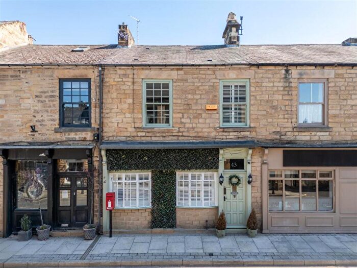 3 Bedroom Terraced House For Sale In Front Street, Shotley Bridge, Consett, DH8