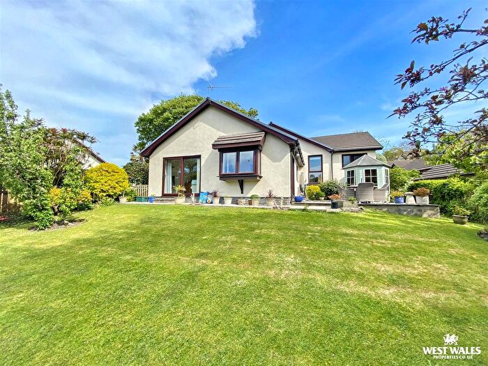 3 Bedroom Detached Bungalow For Sale In Bonvilles Close, Saundersfoot, SA69