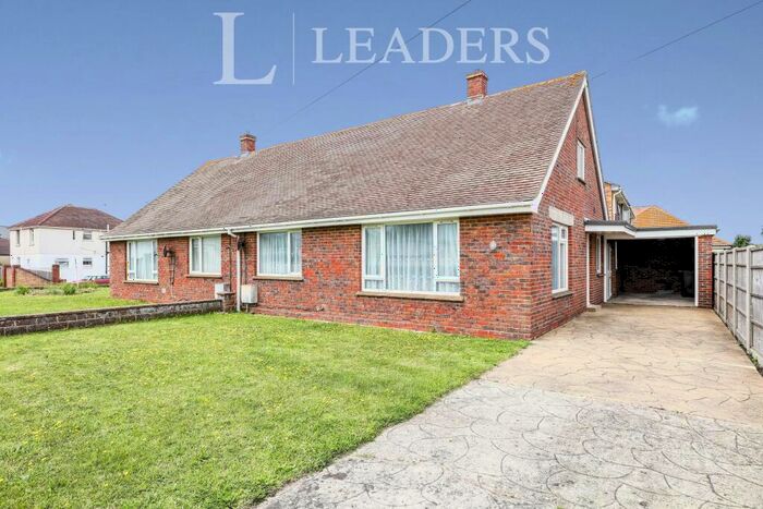 2 Bedroom Bungalow To Rent In Eastoke Avenue, Hayling Island, PO11