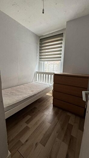 3 Bedroom Flat To Rent In London, N17