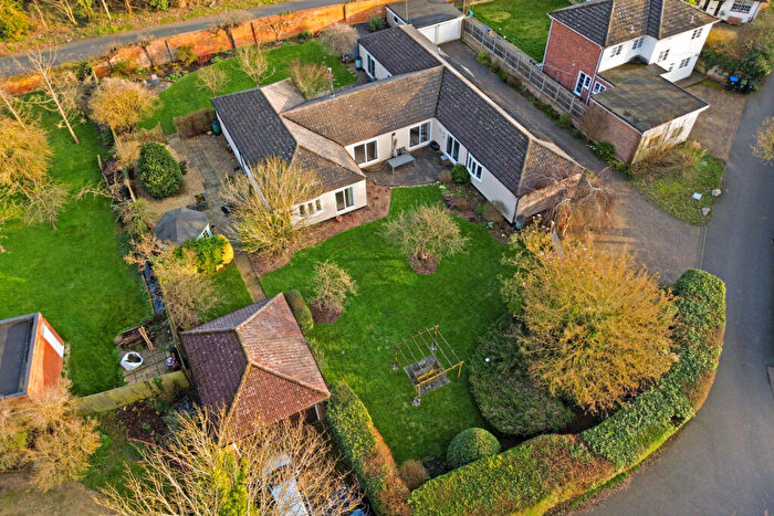 4 Bedroom Bungalow For Sale In Sheering Road, Harlow, Essex, CM17