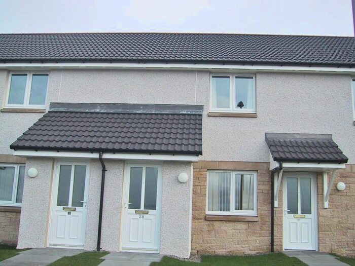 2 Bedroom Flat To Rent In Pinewood Court, Inverness, IV2