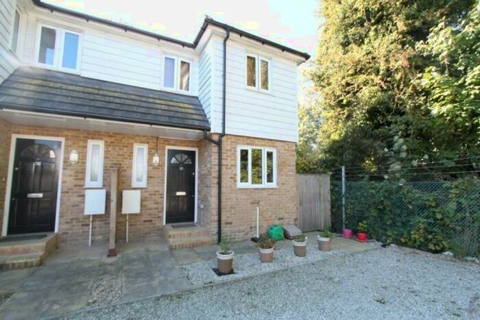 2 Bedroom Semi-Detached House To Rent In Ravenscourt Road, Deal, CT14