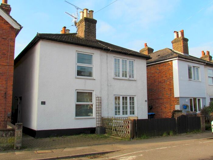 2 Bedroom Semi-Detached House To Rent In Mead Lane, Chertsey, KT16
