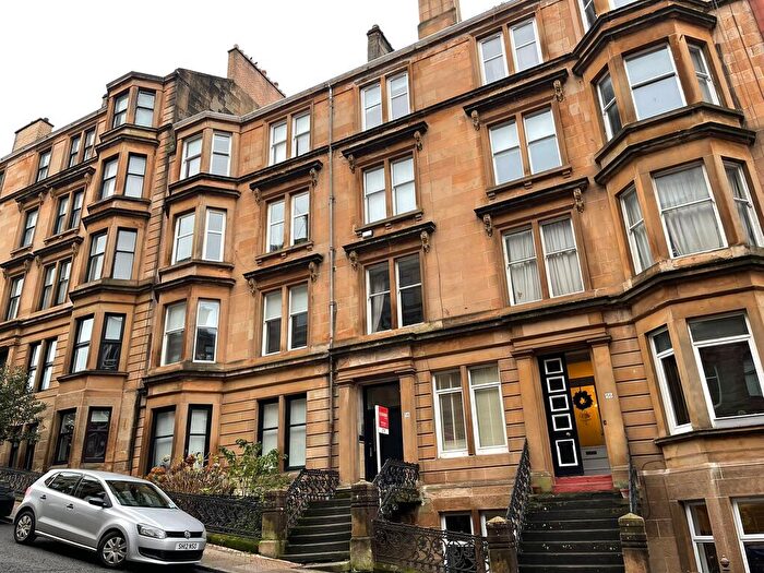3 Bedroom Flat To Rent In Gardner Street, Glasgow, G11