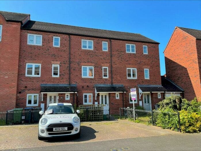 4 Bedroom Terraced House To Rent In Congreve Way, Stratford-upon-Avon, CV37
