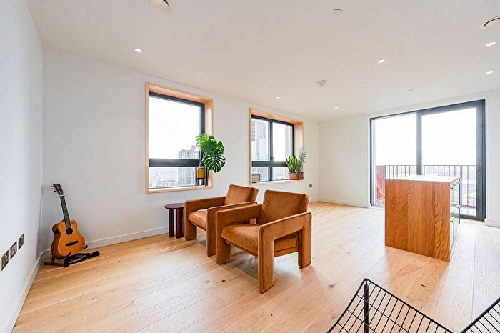 2 Bedroom Flat For Sale In Northam Tower, North Greenwich, Greenwich, SE10