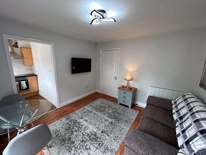 1 Bedroom Flat To Rent In Bush Avenue, Bristol, BS34