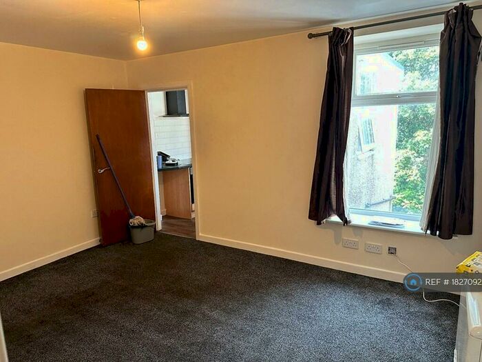 1 Bedroom Flat To Rent In Accrington Road, Blackburn, BB1