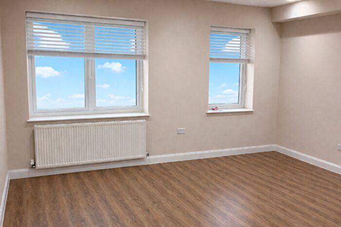 1 Bedroom Flat To Rent In Kestrel House, Bakers Lane, Epping, Essex, CM16
