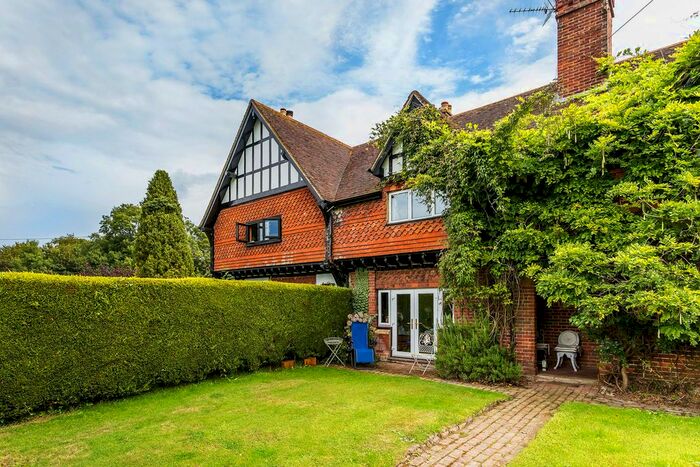 3 Bedroom Terraced House For Sale In Dog Cottages, East Grinstead, RH19