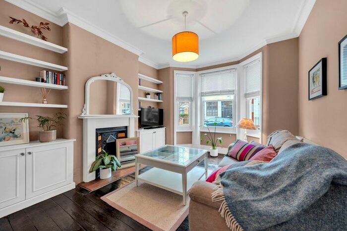 1 Bedroom Flat To Rent In Wyfold Road, London, SW6