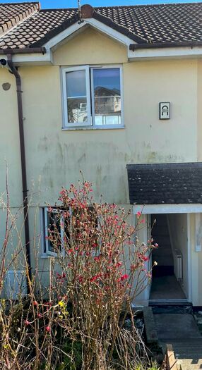 2 Bedroom House To Rent In Biscombe Gardens, Saltash, Cornwall, PL12