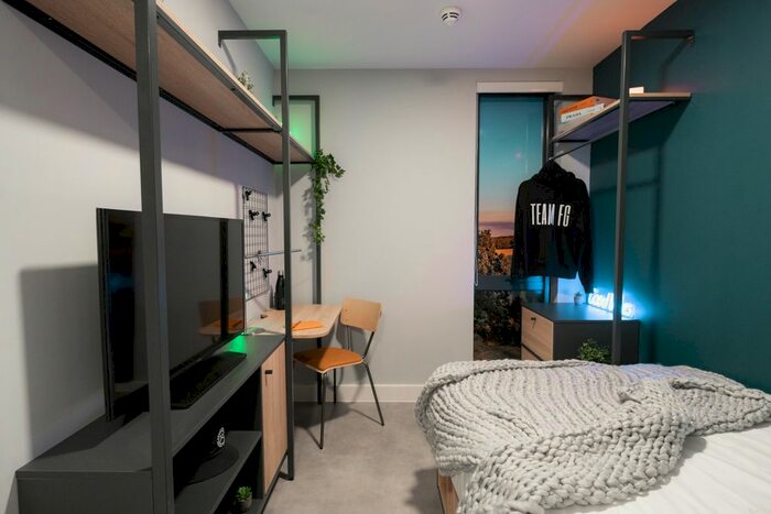 1 Bedroom Flat To Rent In Guilden Village, Lido Road, Guildford GU1