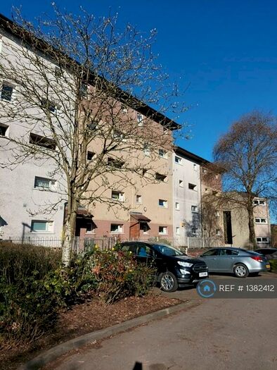 2 Bedroom Flat To Rent In Lulworth Court, Dundee, DD4