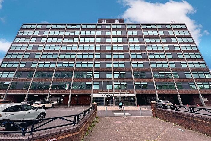 1 Bedroom Flat For Sale In / Paragon House, Seymour Grove, Old Trafford, M16