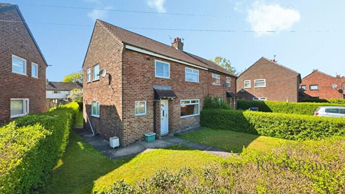 3 Bedroom Semi Detached House For Sale In Queensway, Bamber Bridge, Preston, Lancashire, PR5