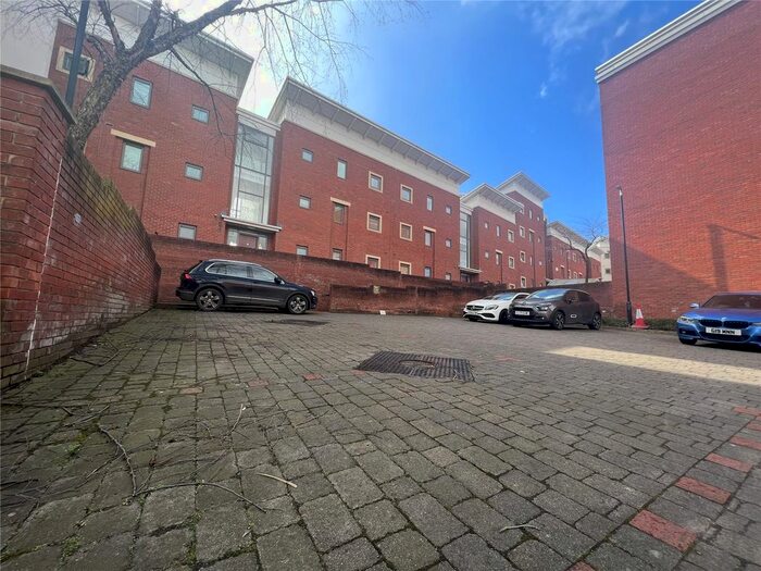2 Bedroom Flat To Rent In Albion Street, Wolverhampton, WV1