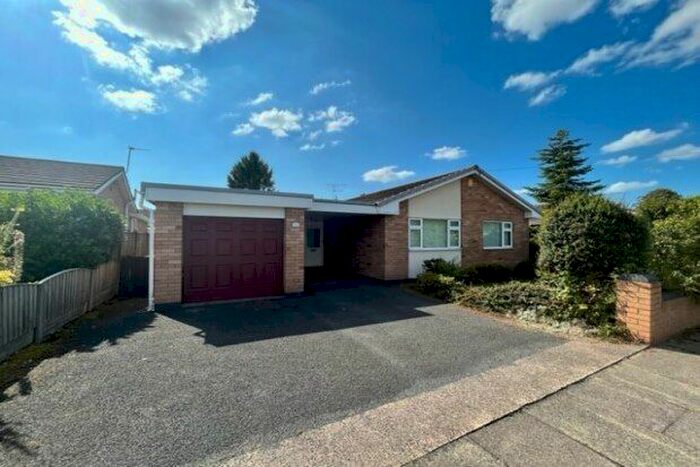 3 Bedroom Detached Bungalow To Rent In Churchfields, Widnes, WA8